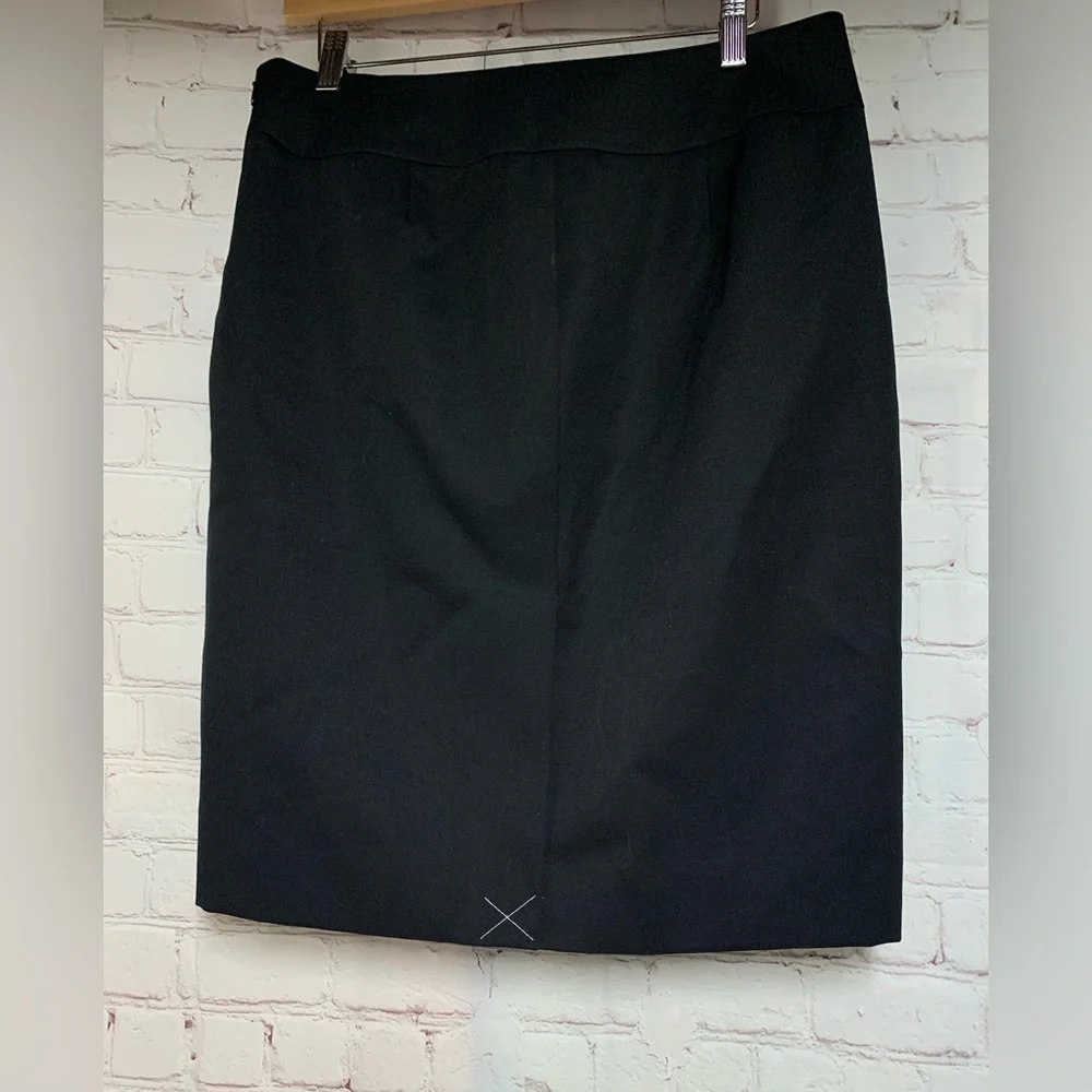 NEW J. Crew Elegant Black Wool Pencil Skirt Size 6 - Picture 3 of 3